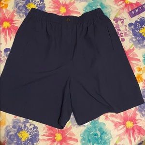 Karen Scott Shorts - size 14